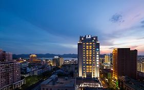 Huachen International Hotel